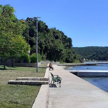 Apartments By The Sea Kampor, Rab - 4986 Екстериор снимка