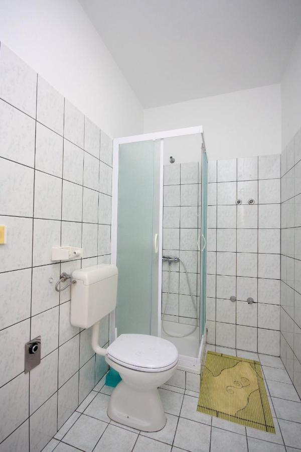Apartments By The Sea Kampor, Rab - 4986 Екстериор снимка